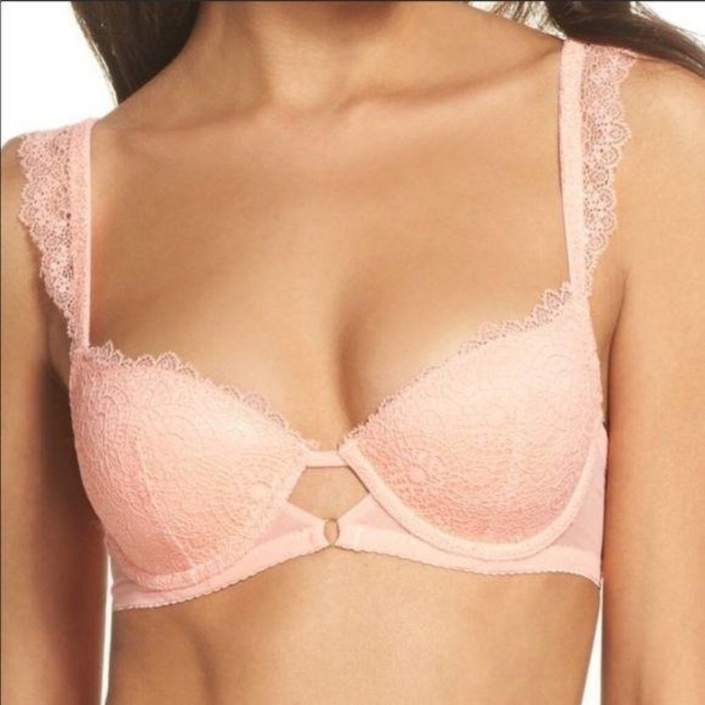Sam Edelman Lace Flutter Tee Shirt Bra, size 36C NWT